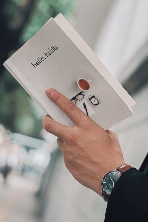 How to Build a Simple Reading Habit That Lasts