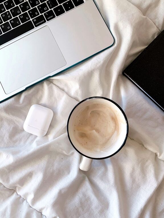 Simple Routines to Start and End Your Workday Smoothly